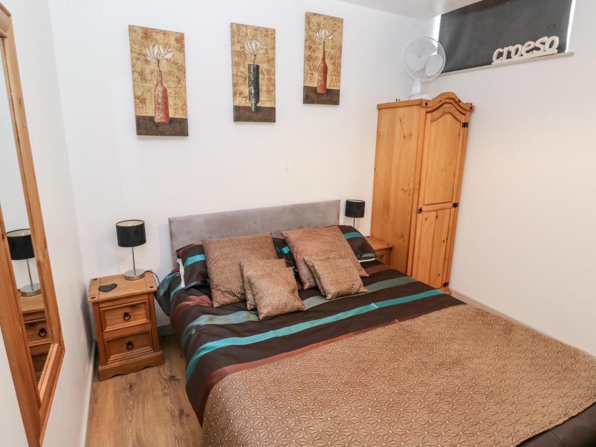 Barn 3 Holiday home Swansea